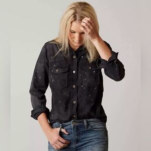 American Eagle Boyfriend Fit Paint
Splatter Button Down-EUC Sz XS-Oversized